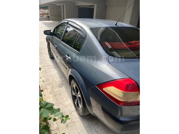 Temiz, Bakımlı ve Masrafsız 2007 model Renault Megane 2
