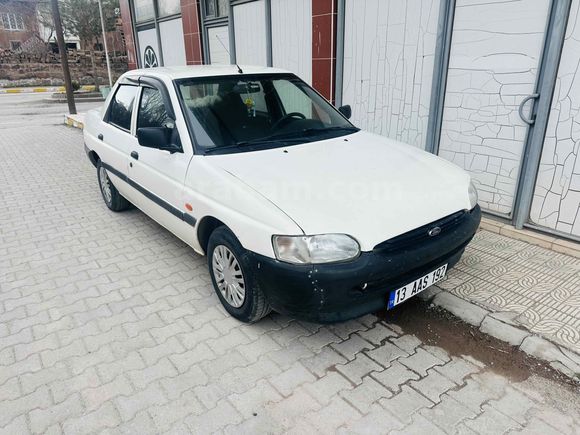 Sahibinden Ford Escort 1.6 CL 1996 Model 