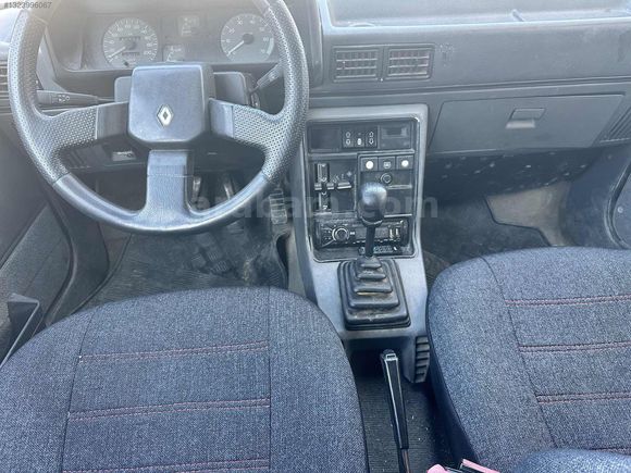 1997 MODEL RENAULT BROADWAY
