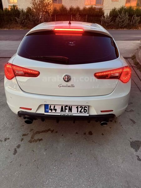 Sahibinden Alfa Romeo Giulietta 1.6 JTD Progression Plus 2013 Model Tekirdağ 186.800 km Beyaz
