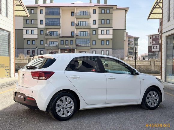2020 MODEL KIA RIO 87 BİN KM'DE HATASIZ DEĞİŞENSİZ