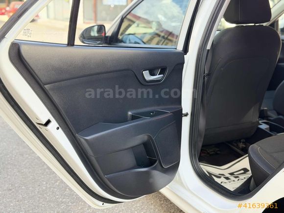 2020 MODEL KIA RIO 88 BİN KM'DE HATASIZ DEĞİŞENSİZ