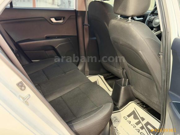 2020 MODEL KIA RIO 88 BİN KM'DE HATASIZ DEĞİŞENSİZ