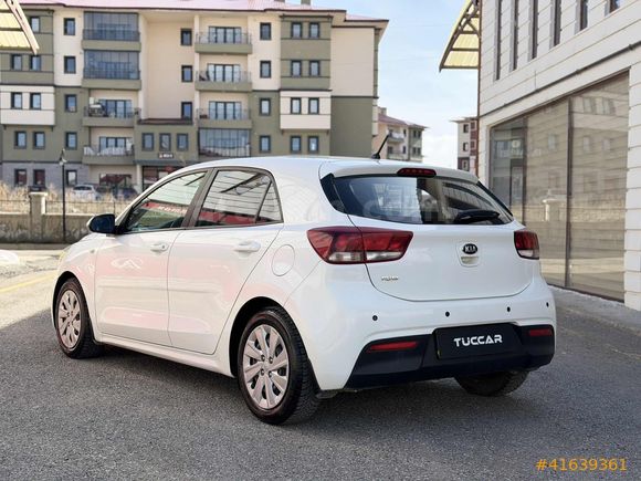 2020 MODEL KIA RIO 88 BİN KM'DE HATASIZ DEĞİŞENSİZ