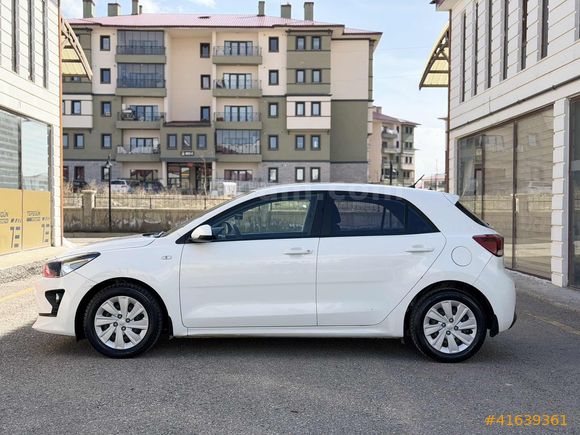 2020 MODEL KIA RIO 87 BİN KM'DE HATASIZ DEĞİŞENSİZ