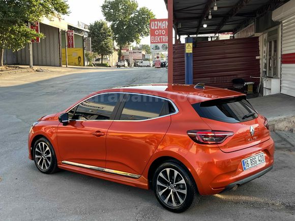 Sahibinden Renault Clio 1.0 TCe Touch 2023 Model 