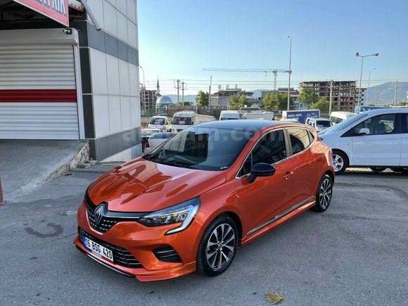 Sahibinden Renault Clio 1.0 TCe Touch 2023 Model 