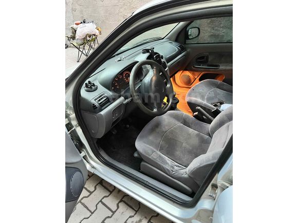 Sahibinden Renault Clio 1.4 RXT 2001 Model 