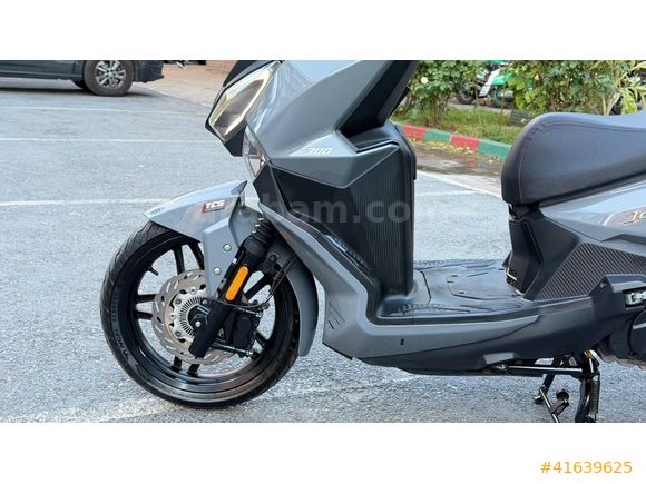 SYM JOYRİDE 300 Pirelli Lastik | Bakımlı | Orijinal Çantalı