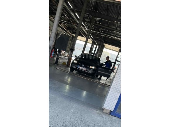 Sahibinden Renault Megane 1.5 dCi Expression 2009 Model İstanbul 225.000 km Siyah