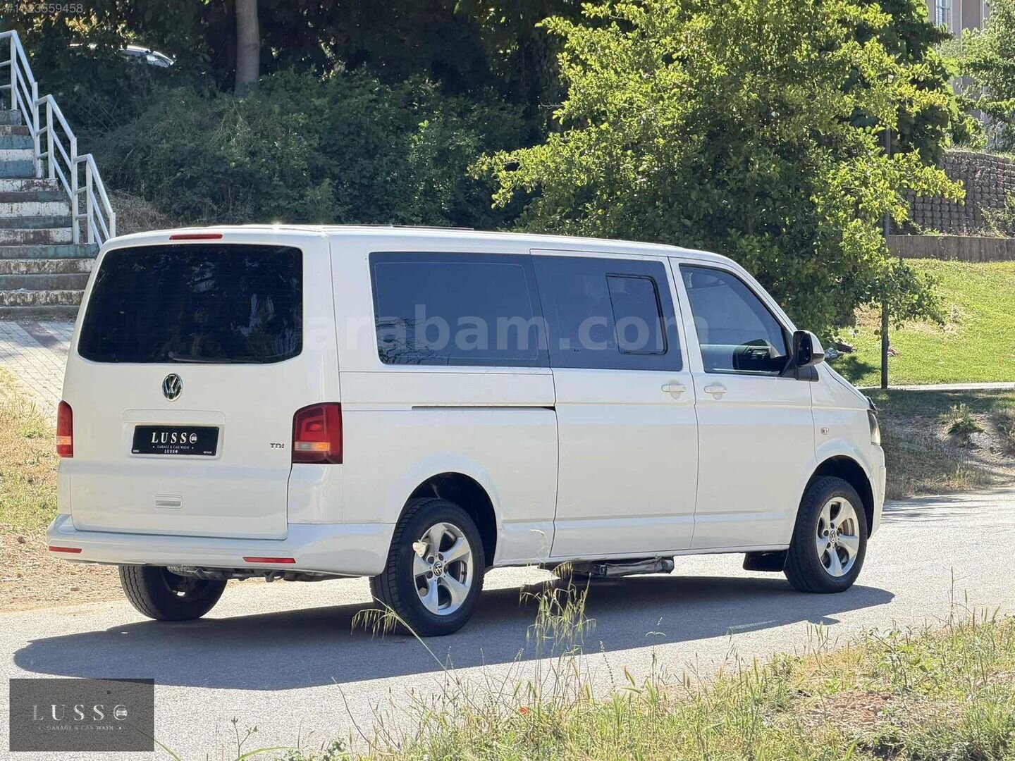 Galeriden Volkswagen Caravelle 2.0 TDI BMT Comfortline 2015 Model Bursa 360.000 km Beyaz 7