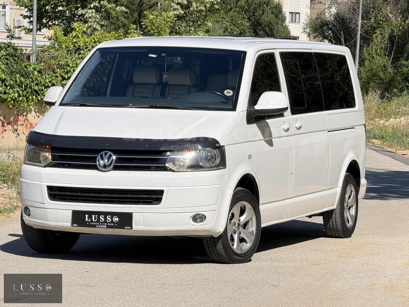 Galeriden Volkswagen Caravelle 2.0 TDI BMT Comfortline 2015 Model Bursa 360.000 km Beyaz