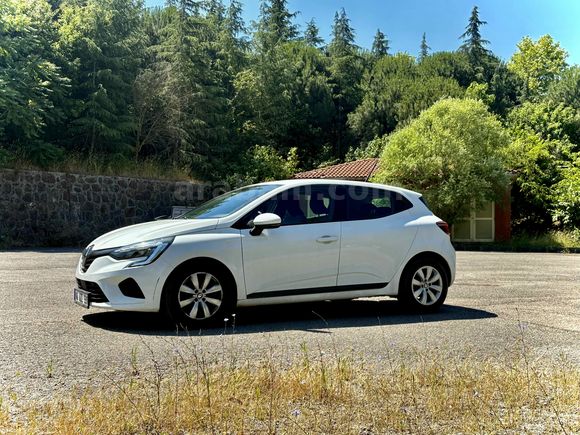 Sahibinden Renault Clio 1.0 SCe Joy 2022 Model 