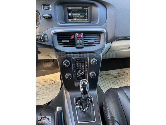 2013 VOLVO V40 D2 PREMİUM POWERSHİFT TAM BAKIMLI