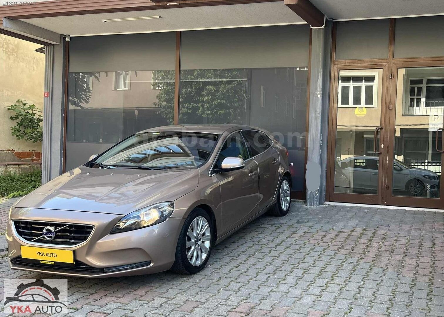 Galeriden Volvo V40 1.6 D Premium 2013 Model İstanbul 169.000 km Kahverengi 4