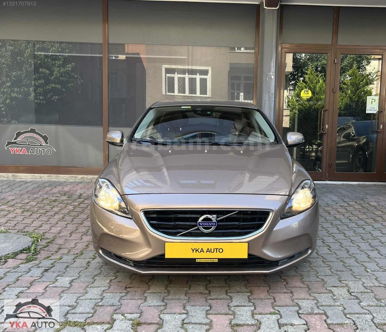 Galeriden Volvo V40 1.6 D Premium 2013 Model İstanbul 169.000 km Kahverengi 2