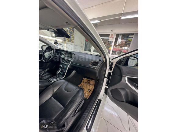 OTOMATİK 2014 VOLVO.. 1.6D 195BİNDE