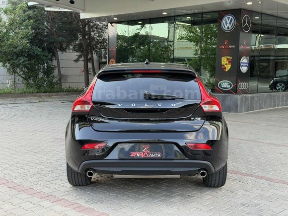 ZARA AUTO'DAN VOLVO V40 1.5 T3 95 BİNDE TERTEMİZ