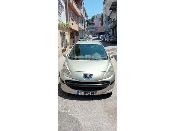 Sahibinden Peugeot 207 1.4 VTi Trendy 2009 Model  276.000 km Gri