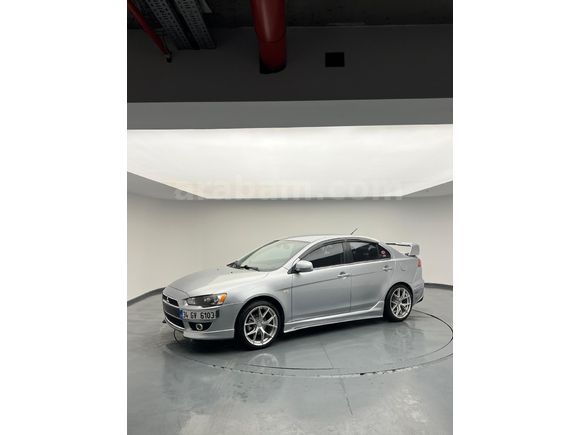 Sahibinden Mitsubishi Lancer 1.5 Invite 2010 Model   Gri (Gümüş)