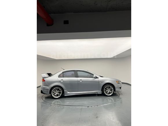 Sahibinden Mitsubishi Lancer 1.5 Invite 2010 Model   Gri (Gümüş)