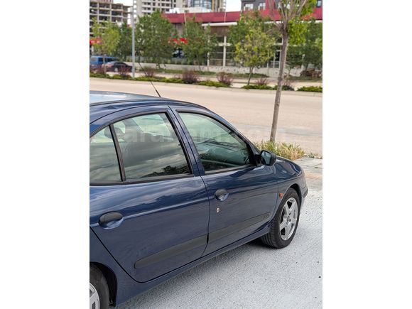 Sahibinden Temiz 2001 Klimalı 16valf !