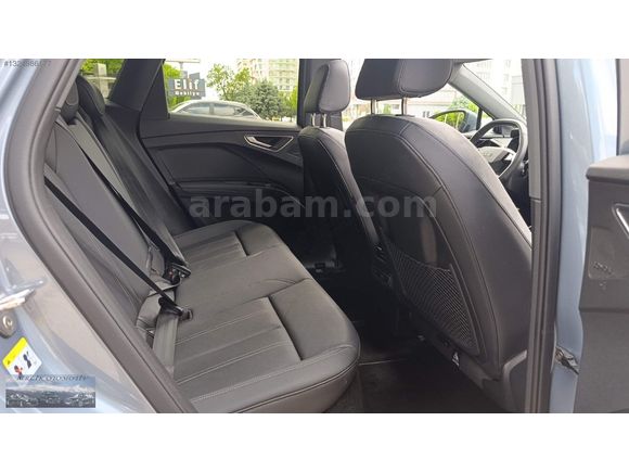 Q4 45 E TRON 2024 MODEL İLK SAHİBİNDEN 25 BİN KM