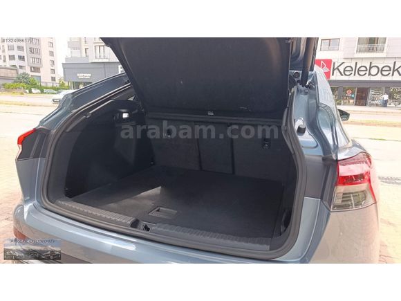Q4 45 E TRON 2024 MODEL İLK SAHİBİNDEN 25 BİN KM