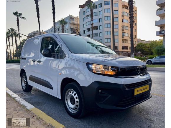 2024 MODEL 37000 KM'DE BOYASIZ OPEL COMBO CARGO 1.5 D EDITION