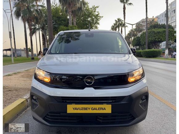 2024 MODEL 37000 KM'DE BOYASIZ OPEL COMBO CARGO 1.5 D EDITION