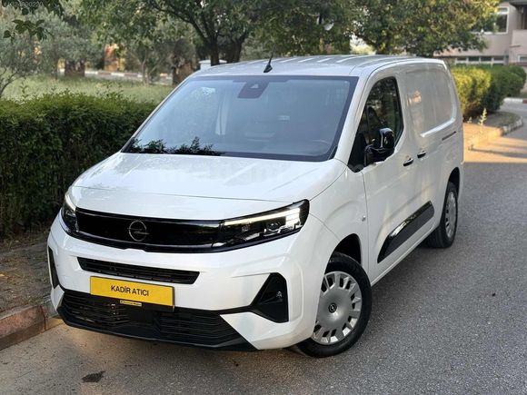 HATASIZ BOYASIZ %20FATURALI ÇİFT SÜRGÜ OPEL COMBO CARGO G.PAKET