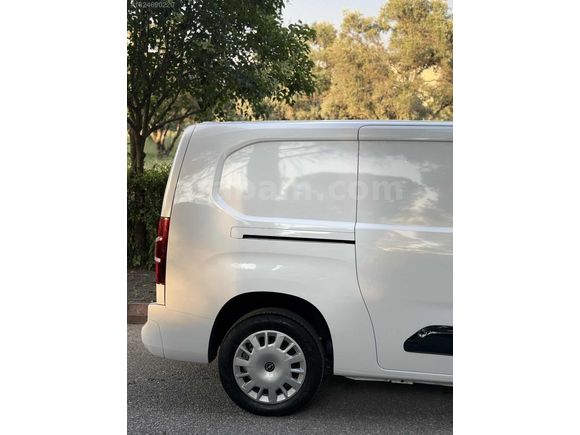HATASIZ BOYASIZ %20FATURALI ÇİFT SÜRGÜ OPEL COMBO CARGO G.PAKET