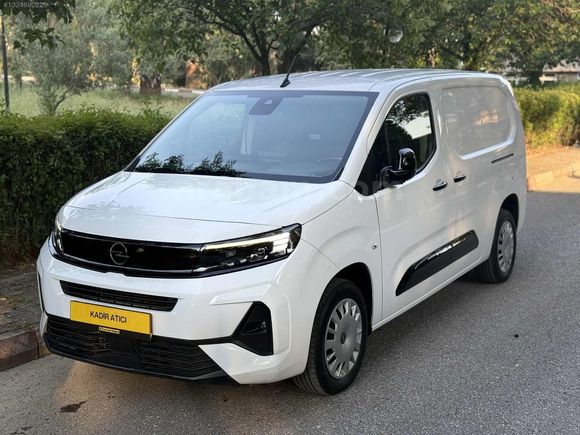 HATASIZ BOYASIZ %20FATURALI ÇİFT SÜRGÜ OPEL COMBO CARGO G.PAKET