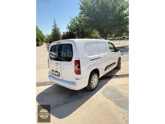 Combo Cargo Ultimate XL Otomatik vites 33.000 km