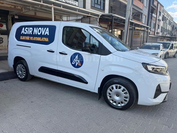 OPEL COMBO CARGO 1.5 D ULTİMATE XL HATASIZ BOYASIZ ÇİZİKSİZ
