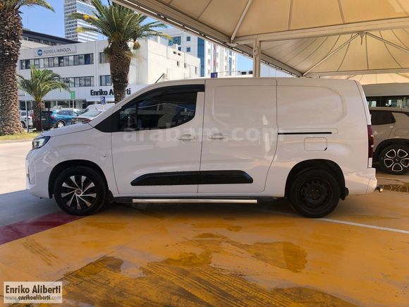 YETKİLİ BAYİ ENRİKO ALİBERTİDN 2024 COMBO CARGO XL 1.5 ELEGANCE