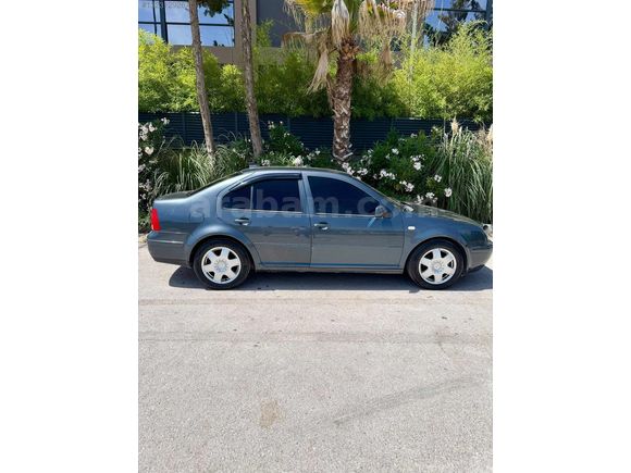 DEMİR OTOMOTİV'DEN VOLKSWAGEN BORA