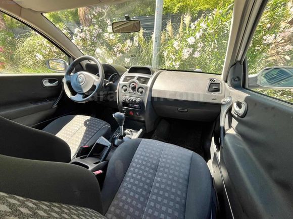 DEMİR OTOMOTİV'DEN RENAULT MEGANE