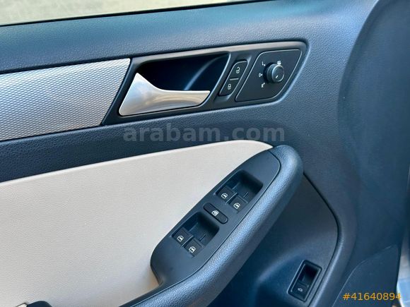 2017 JETTA 1.2 TSİ DSG TRENDLİNE 32.000 KM