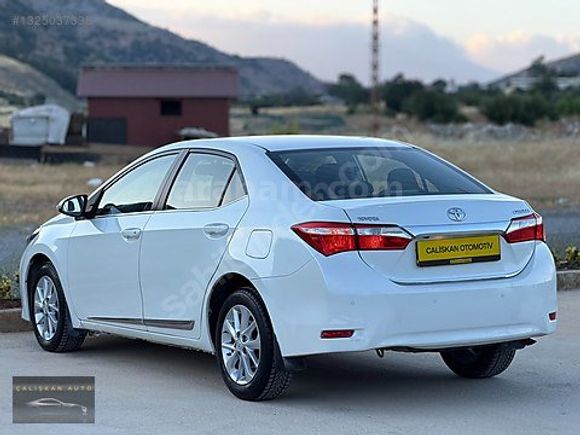 COROLLA 1.6 ADVANCE EMSALSIZ TEMİZLİKTE
