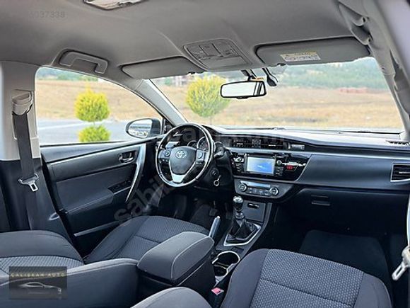 COROLLA 1.6 ADVANCE EMSALSIZ TEMİZLİKTE