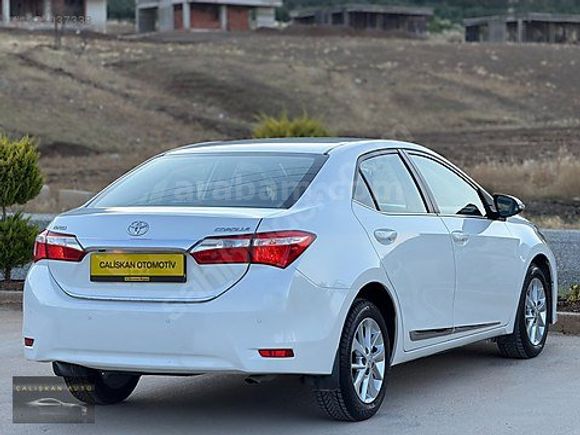 COROLLA 1.6 ADVANCE EMSALSIZ TEMİZLİKTE