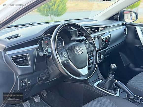 COROLLA 1.6 ADVANCE EMSALSIZ TEMİZLİKTE