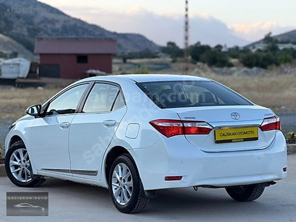 COROLLA 1.6 ADVANCE EMSALSIZ TEMİZLİKTE