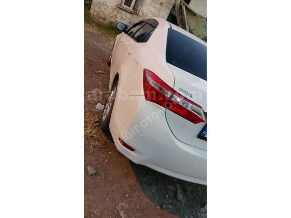 HATASİZ FUL BAKİMLİ COROLLA