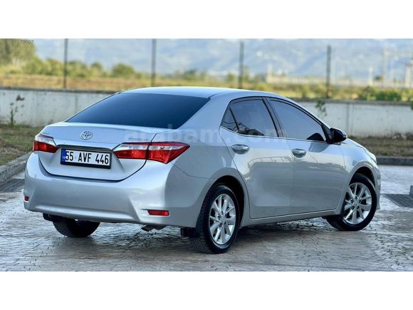 BEREKET OTOMOTİVDEN 1.6 2015 MODEL COROLLA