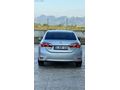 BEREKET OTOMOTİVDEN 1.6 2015 MODEL COROLLA