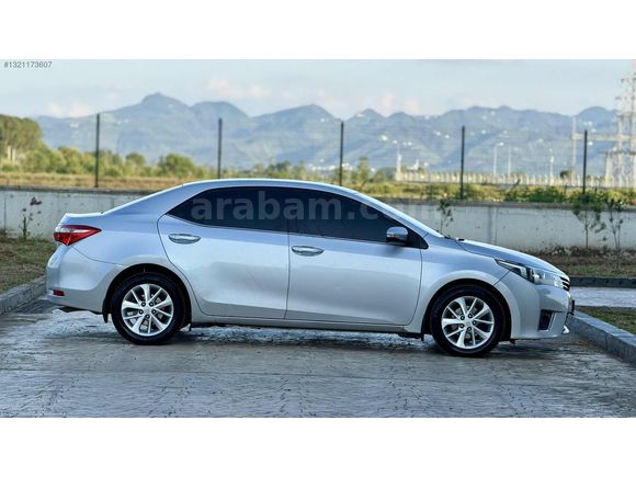 BEREKET OTOMOTİVDEN 1.6 2015 MODEL COROLLA