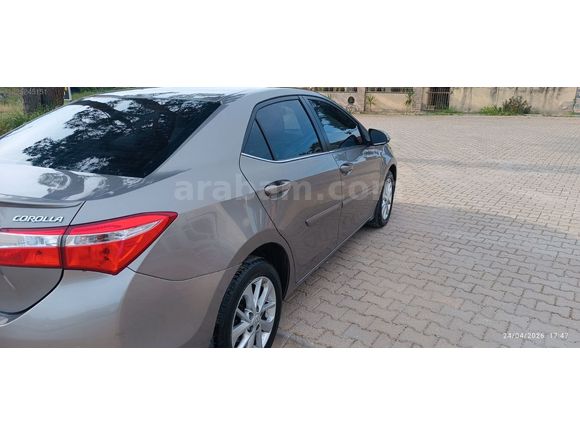 OTOMATİK VİTES BOYASIZ SERVİS BAKIMLI