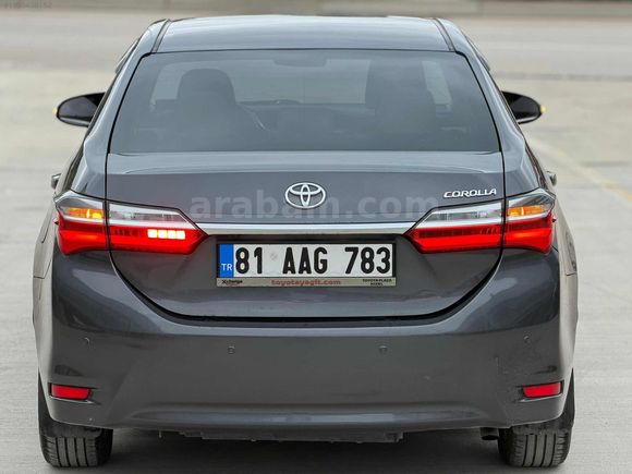 COROLLA 1.6 ADVANCE EN DOLUSU
